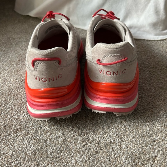 Vionic Walk Max - Picture 5 of 8